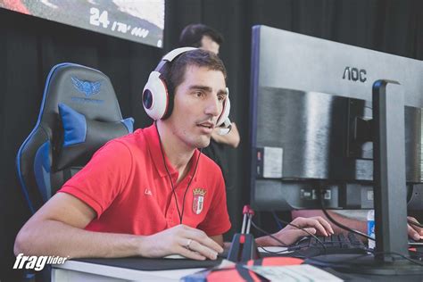 Sc Braga Esports E Equipa De Cs Go Seguem Caminhos Distintos Fragl Der