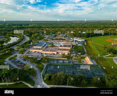 Aerial photo Tequesta Trace Middle School Weston FL Stock Photo - Alamy