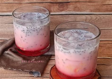 Resep Es Cocopandan Selasih Oleh Sri Dahliani Cookpad
