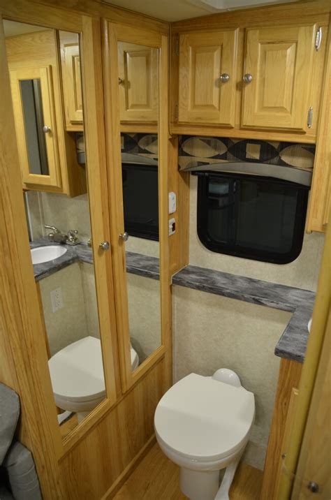 Cruiser 2551 Phoenix Usa Rv Elkhart Indiana