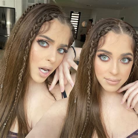 Ariel Martin Instagram Rich List 2021 Hopper Hq