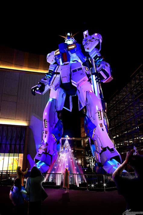 実物大νガンダム立像 冬季イルミネーション 22 23ver 福岡おでかけ・イベント情報｜【西日本新聞me】