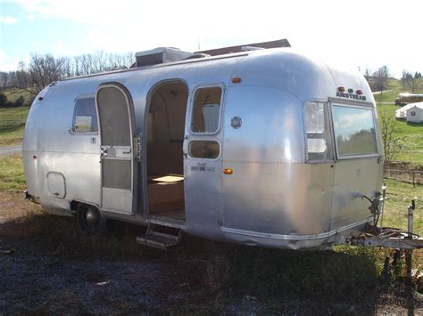 Mr Aleister And The Silver Bullet Little Green Airstream