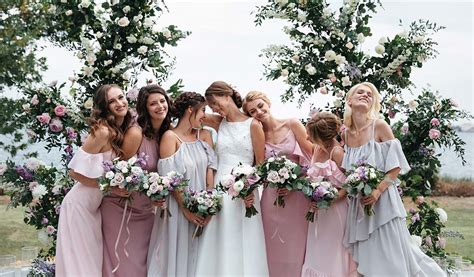 45 Bridesmaids Photo Ideas To Win Your Wedding Auronia Guide