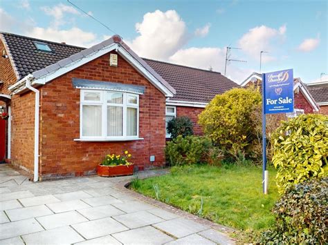 3 Bed Semi Detached Bungalow For Sale In Walmesley Drive Rainford St