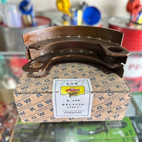 Jual Hand Brake Shoe Fuso 190 KGW Kampas Rem Tangan Fuso 190 Shopee