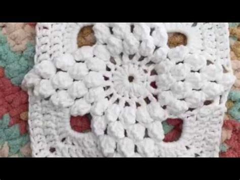 Carr Fleur De Pop Corn Au Crochet Youtube Crochet De Pop Merino