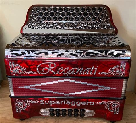 Concertina Recanati Superleggera Megamusica