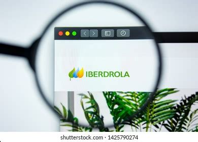 Iberdrola Logo Vector (.AI) Free Download