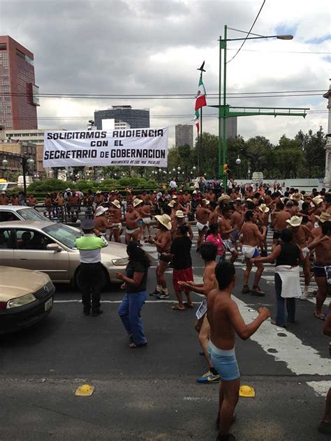 Tribuna Del Sur Acayucan Integrantes De Los Pueblos Desnudos