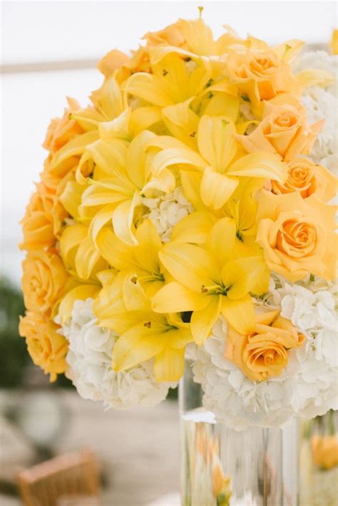 17 Best Images About Yellow Centerpieces On Pinterest Floral