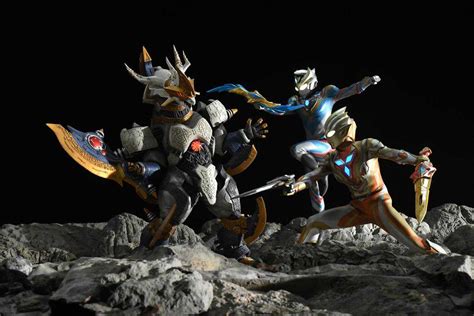 ウルトラマンデッカーウルトラマントリガーと再び共闘 異次元人ヤプール登場 新場面写真公開 MANTANWEBまんたんウェブ