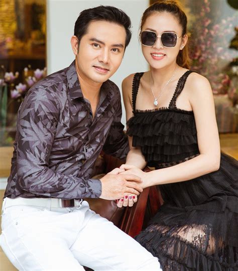 Th Y Em Trai Ho I Linh Ch N Ch T Miss Bikini K M Tu I Y U R I C I Gi L M M Vi N M N