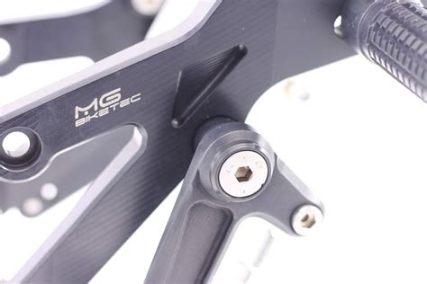 Mg Biketec Rearset Kit Black Fixed Footpegs Yamaha Yzf R