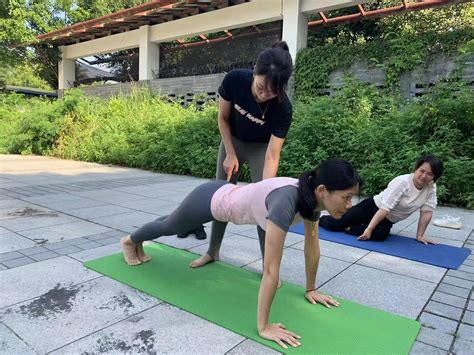 【梧桐山社区】“瑜悦身心 伽人有约”梧桐山社区女性提升健康生活 深圳正阳社工