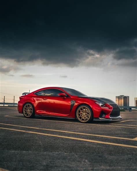 Oldish Lexus RC F Looks Ready For FF10 With Fresh Eureka Gold HRE