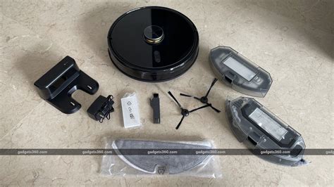 Realme Techlife Robot Vacuum Cleaner Review Capable But Buggy