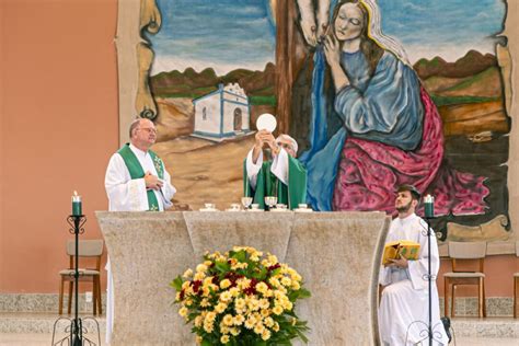 Par Quia Santa Teresa Encerra Peregrina O A Imagem De Nossa