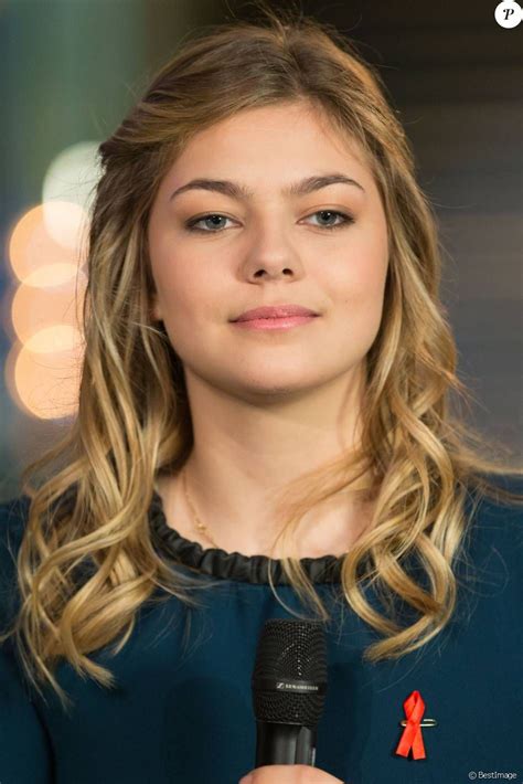 Exclusif Louane Emera Backstage De L Enregistrement De L Mission