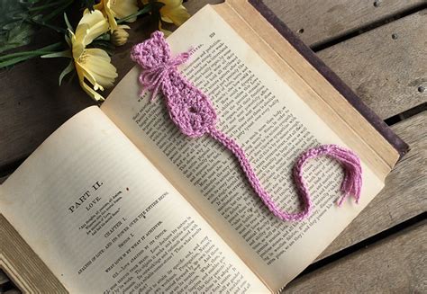 Ravelry Cats Meow Bookmark Pattern By Sue Stapleton