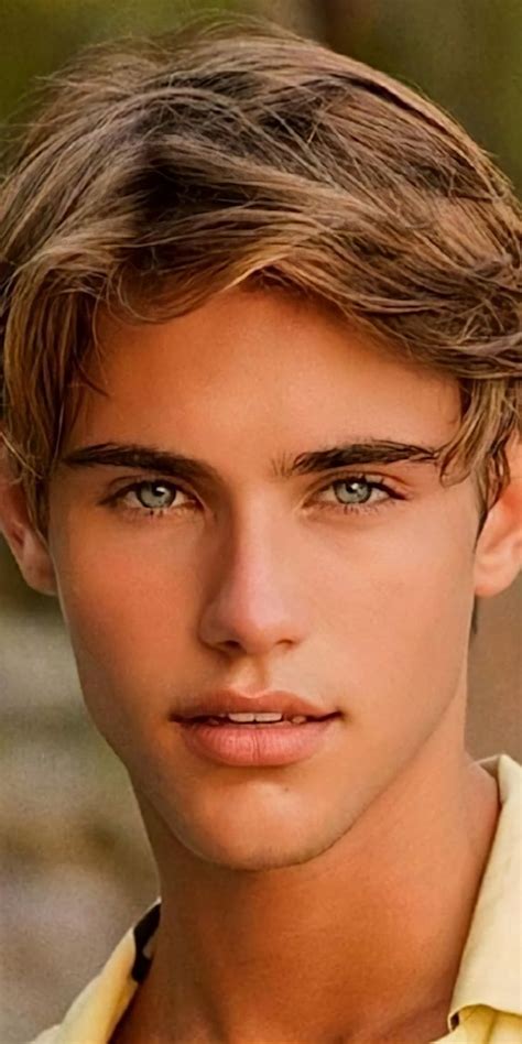 Pin By Hannah Ashton On Face Blonde Guys Cute Blonde Guys Male Model Face