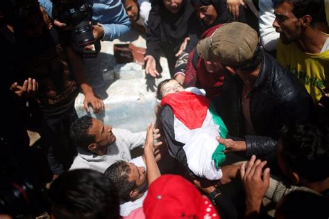 Dos palestinos muertos por disparos israelíes en una nueva jornada de