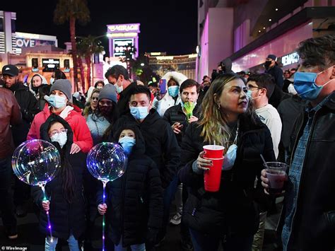 Thousands Mass On Las Vegas Strip Cops Bust Up NYC Parties And