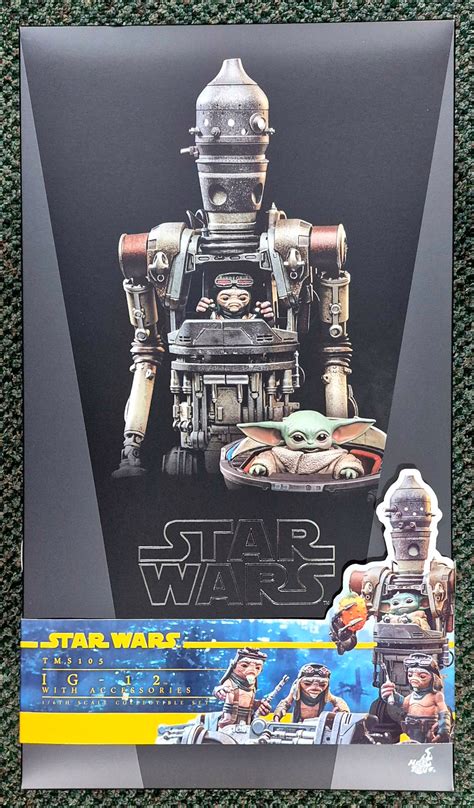 Hot Toys Star Wars The Mandalorian Ig 12 With Accessories 16 Scale