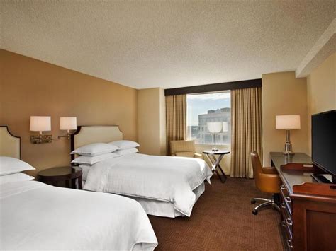 Sheraton Austin Hotel at the Capitol in Austin (TX) - Room Deals ...