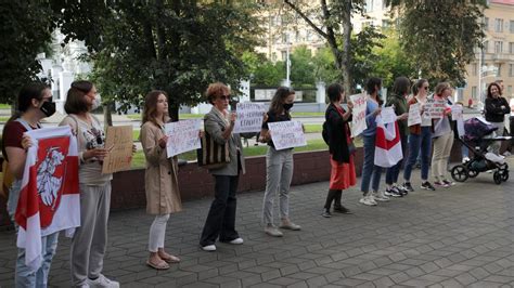 Protest Ena U Minsku Formiran Lanac Solidarnosti