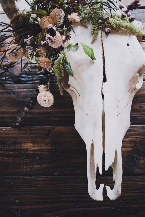 cow skull wedding decor | Wedding & Party Ideas | 100 Layer Cake