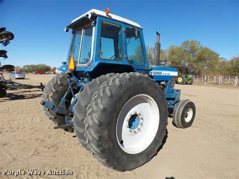 Ford Tw 20 Tractor In Kinsley Ks Item L3489 Sold Purple Wave