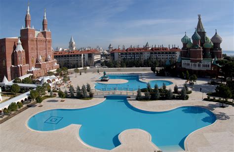 Kremlin Palace Antalya – Antalya Airport