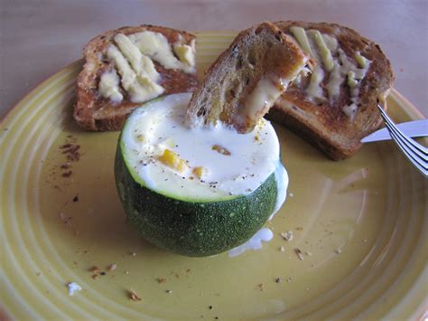 Oeuf cocotte en courgette ronde Mnêmosunê