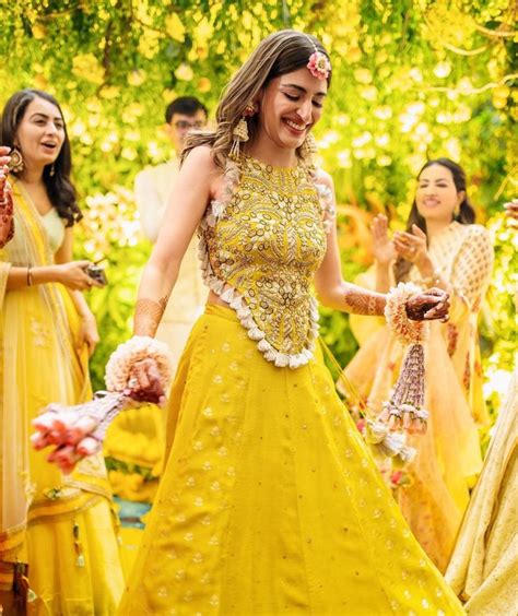 5 Ways To Make Your Haldi Happy High Swoon Sight Witty Vows In