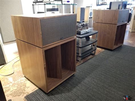 Klipsch La Scala Al Floorstanding Speakers American Walnut Finish