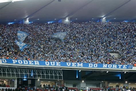 Torcedores Do Paysandu Provocam Remo Time De Terceira