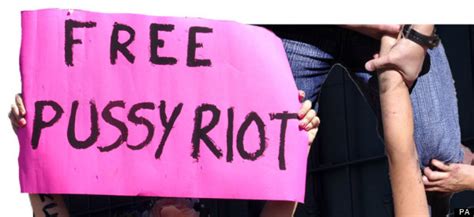 Topless Feminists FEMEN Protest In Support Of Pussy Riot PICTURES