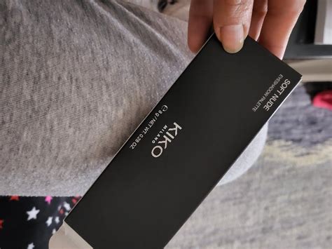 Kiko Soft Nude Eyeshadow Palette Palette Avec Ombres Paupi Res Aux Diff Rents Finis