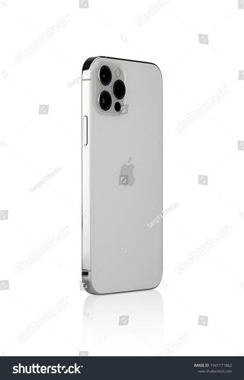 13 Cracked iphone 13 pro max Stock Photos, Images & Photography ...