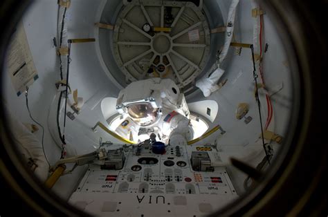 Esa Al Drew Half Way Through The Iss Airlock