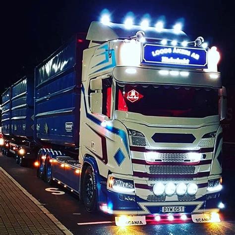 Pin De Igor Surkov Em Truck Bus Caminh Es Scania