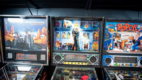 Addams Family Pinball Machine | M103 | The Eddie Vannoy Collection 2020