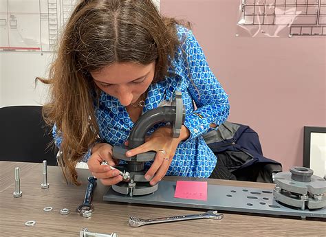 30 Team Members Receive Scqf Level 7 Qualification Lightsource Bp