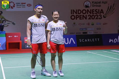 Hasil Indonesia Open 2023 Rinov Rivaldy Pitha Haningtyas Menyerah Dua