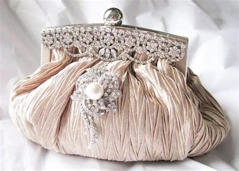 15 Special Wedding Handbags SheIdeas