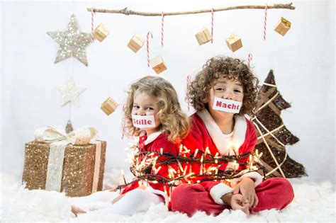 Pin de co en Weihnachten Fotos niños navidad Sesion de fotos navidad