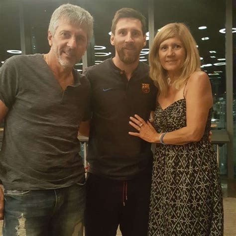 All About Lionel Messi S Parents Jorge Messi And Celia Cuccittini