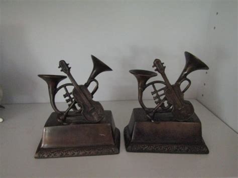 Musical Instrument Themed Cast Metal Book Ends