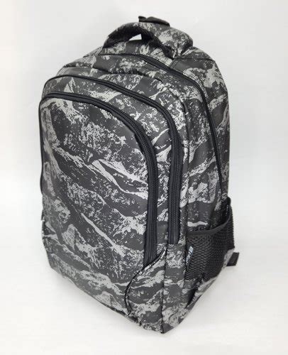 18″ Laptop Backpack- Black – customgiftsanddesigns.com